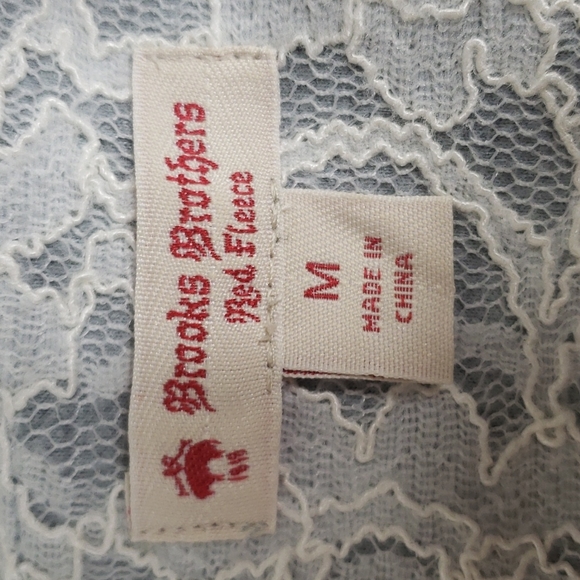 Brooks Brothers Red Fleece gray with lace overlay short sleeve top Size Medium - Picture 6 of 7